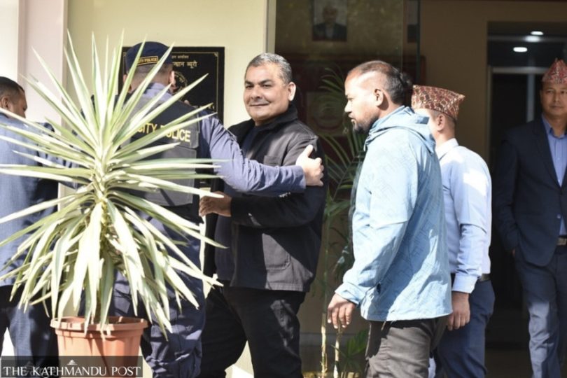 दुर्गा प्रसाईं फेरि पक्राउ